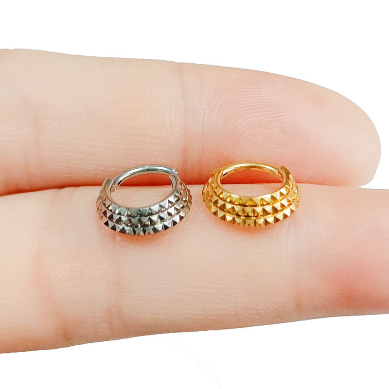 Szív vízcsepp Daith fülbevaló septum karika piercing kígyó piramis virág punk orr gyűrűk Tragus Helix csuklós csap 16G