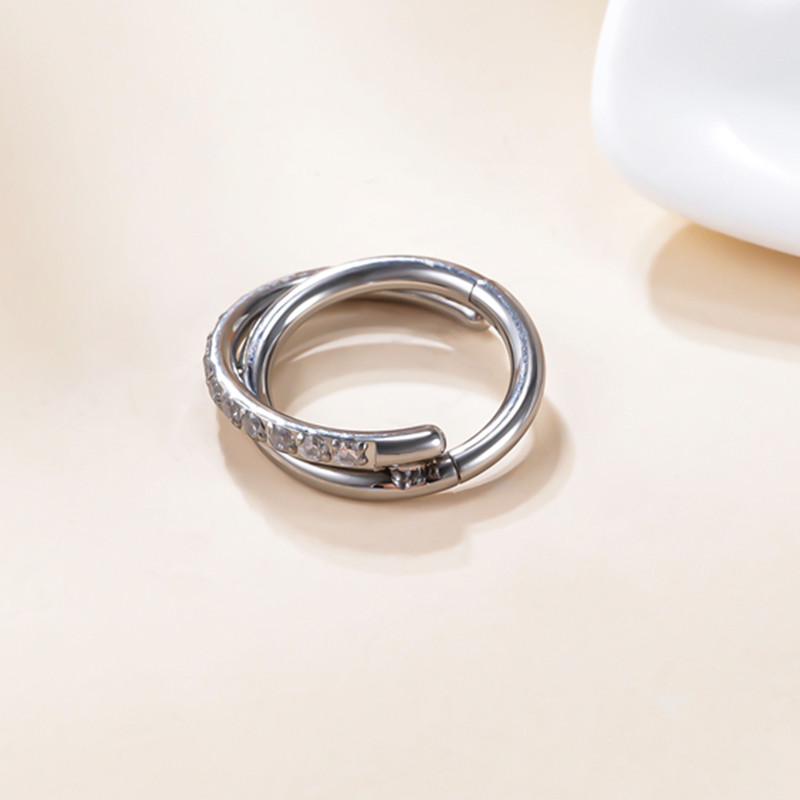 Bijuterii de corp din titan G23 Alternativ CZ Pave Fața Segment cu balamale Inel pentru nas Clicker Labret Ureche Tragus Cartilage Piercing