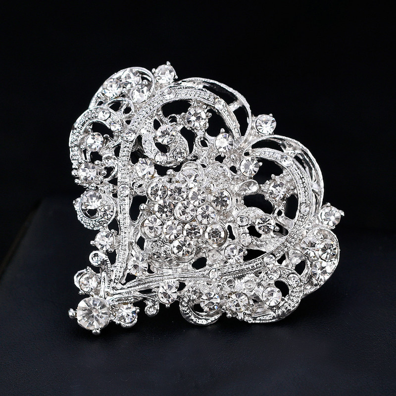 Broșe cu inimă cu strasuri clare pentru femei Buchet de petrecere de nuntă Pin dulce de perle Bijuterii de modă vintage Broșă Bijuterii de modă