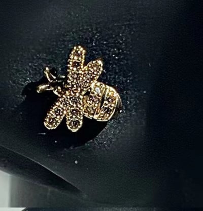 Piercing ékszerek CZ orrgyűrűk orrlyukasztáshoz Rozsdamentes acél orrcsavar nőknek Pillangós orrcsapok L-hajlított orr ékszerek