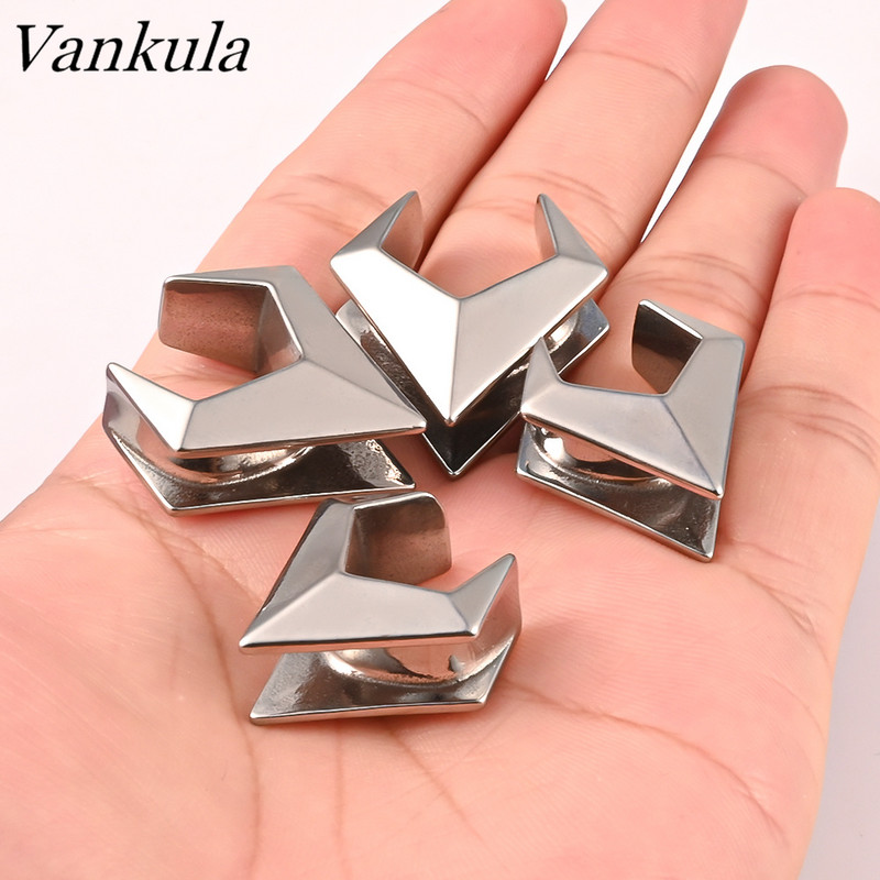 Vankula 2PC Novi hipoalergenski čepovi za sedlo od nehrđajućeg čelika Mjerači za uši Tuneli Prošivači za piercing Nosači Nakit za tijelo