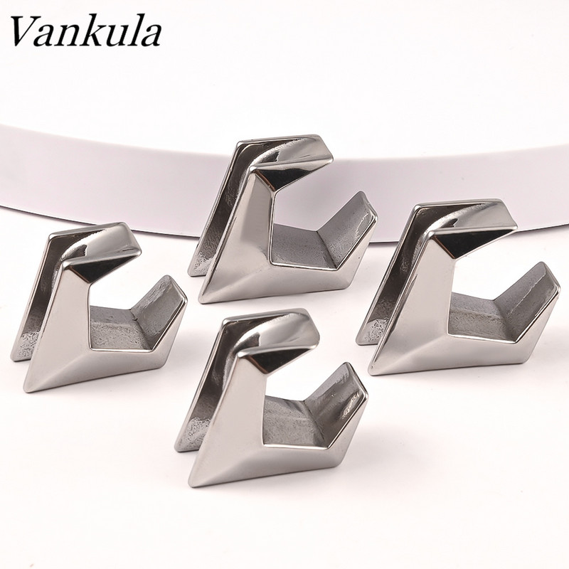 Vankula 2PC Novi hipoalergenski čepovi za sedlo od nehrđajućeg čelika Mjerači za uši Tuneli Prošivači za piercing Nosači Nakit za tijelo