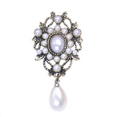 Винтидж брошка водна капка Брошка с бяла симулирана перла за жени Булчинска сватбена брошка Игла Парти бижута Mujer Bijoux