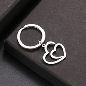 Breloc din oțel inoxidabil Inimă suprapusă de culoare argintie Breloc de modă pentru chei de mașină Pandantiv pentru femei Bărbați Bijuterii Cadouri NOU