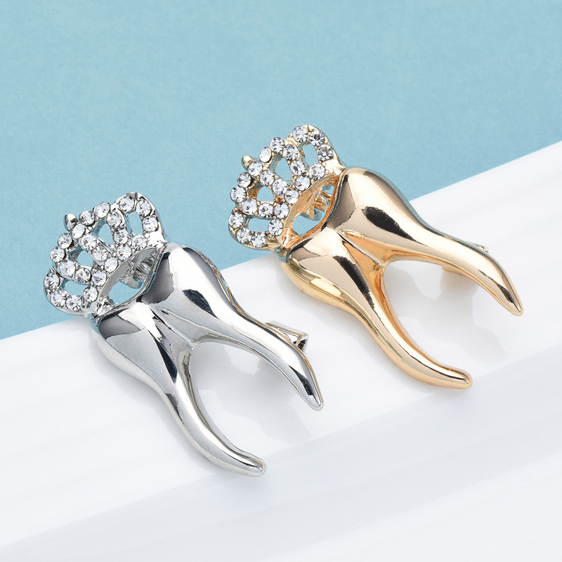 Wuli&baby Broșe cu dinți coroană pentru femei bărbați 2 culori cu stras din aliaj dinți pentru petrecere broșă pentru birou Pin Cadouri