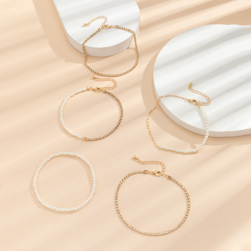 IngeSight.Z Set de 5 bucăți/set de brățări de gleznă cu strasuri strălucitoare pentru femei, perle de imitație simple, lanț pentru picioare, bijuterii de plajă