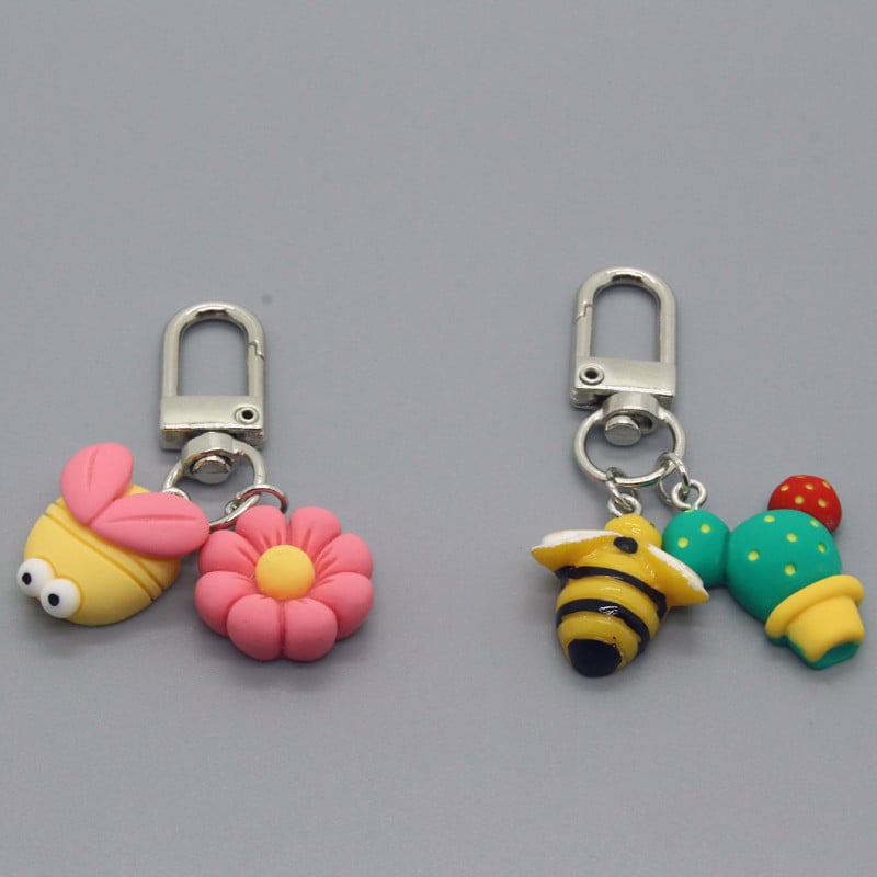 1 buc. Breloc cu pandantiv pentru plante cu hrană pentru animale, cheie pentru femei, unic, drăguț, prăjitură cu căpșuni, margarete, koala, geantă de câine, cutie de mașină, lanț de chei K93