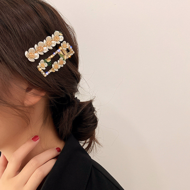 XIALUOKE Moda Coreea flori albe frunze perle ac de păr drăguț romantic de primăvară de aur duckbill clip bareta bijuterii de păr femei