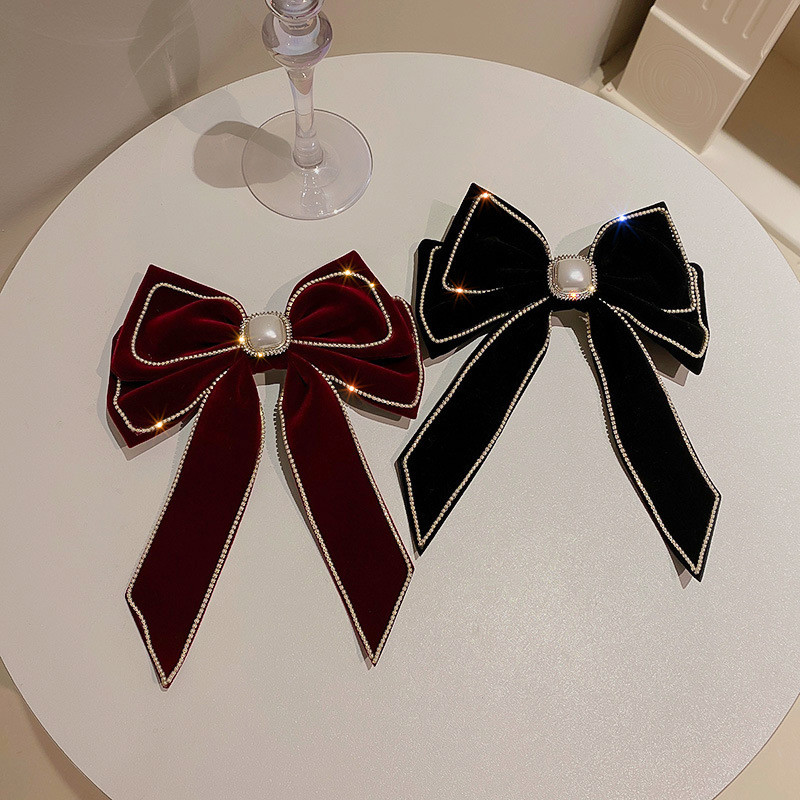 XIALUOKE Gyönyörű Bowknot Crystal Hajtűk Fejfedők Női Vintage Hyperbole Hajkapcsok Esküvői Haj Ékszer Ajándékok
