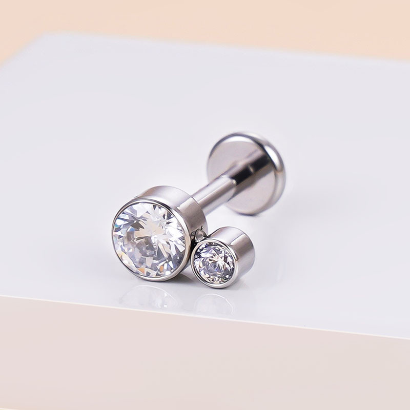 G23 Titanium 16G Labret fülgyűrű cirkon kő Helix Tragus porc fülbevaló Tragus Stud Stud Stud Helix piercing testékszer