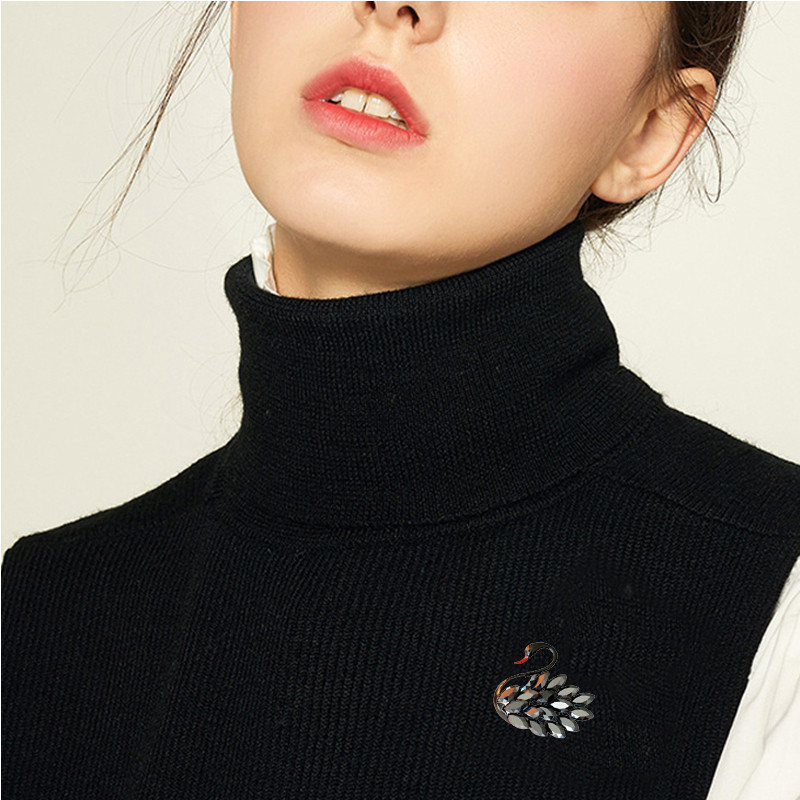 Broșă de înaltă calitate Lebădă Animal negru cu strasuri de rever Broșe de lebădă Designer pentru femei Rochii Accesorii de nuntă de vară