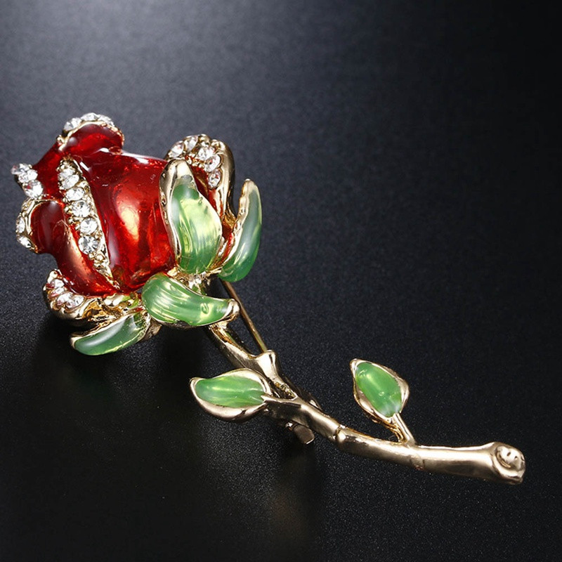 Rhinestone sarkano rožu ziedu saktas sievietēm Eleganta tulpju ziedu pušķis ar tauriņu atloku piespraudes Kāzu ballītes nozīmītes rotaslietas