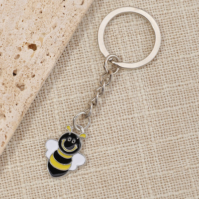 Breloc cu cireșe de cristal roșu pentru femei Breloc drăguț cu fructe Bărbați Breloc cu pandantiv pentru mașină Breloc pentru geanta pentru fete Bijuterii de modă Accesoriu