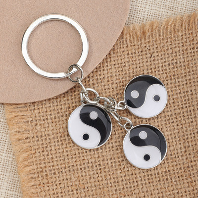 Breloc cu cireșe de cristal roșu pentru femei Breloc drăguț cu fructe Bărbați Breloc cu pandantiv pentru mașină Breloc pentru geanta pentru fete Bijuterii de modă Accesoriu