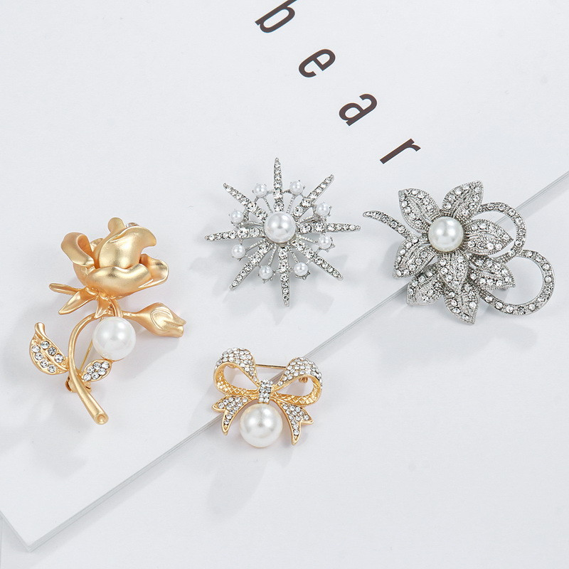 Fabrică Direct Cristal Diamante și Perle Imitații Bijuterii de flori Broșă Ace Buchete de nuntă DIY Брошь Декор