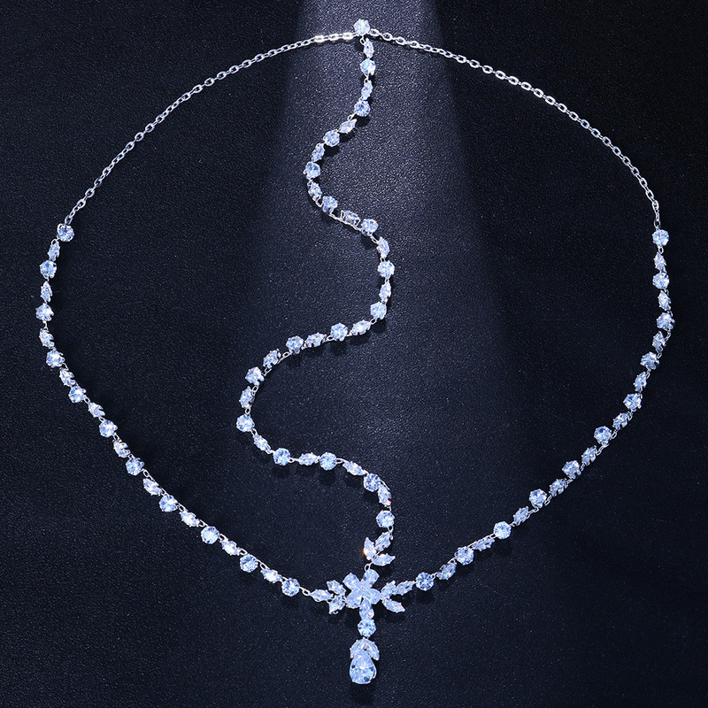 Stonefans Boho Bridal Wedding Head Chain Exquisite Cubic Zirconia Leaf Forehead Headband Chain Бижута за коса за жени Глава