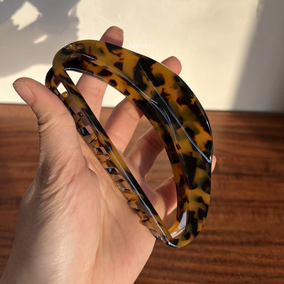 Gheare de păr semicirculară supradimensionată din coajă de țestoasă acetat de crab Clip de păr retro leopard rechin pentru femei Accesorii de păr