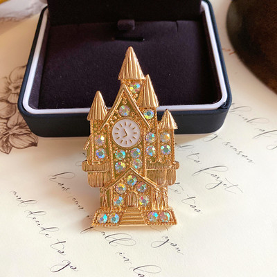 CINDY XIANG broșe castel cu strasuri unisex femei și bărbați broșă broșă modă design nou bijuterii 2 culori disponibile cadou bun