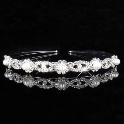 Menyasszony fejdísz Hercegnő hajkiegészítők Báli Korona Lány Elegáns Hajpánt Pearl Crystal Esküvői Haj Kiegészítők Fejpánt