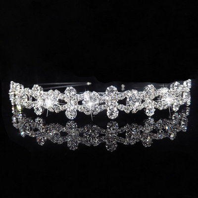 Menyasszony fejdísz Hercegnő hajkiegészítők Báli Korona Lány Elegáns Hajpánt Pearl Crystal Esküvői Haj Kiegészítők Fejpánt