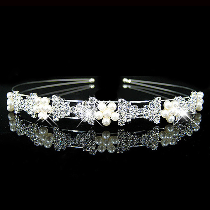 Menyasszony fejdísz Hercegnő hajkiegészítők Báli Korona Lány Elegáns Hajpánt Pearl Crystal Esküvői Haj Kiegészítők Fejpánt