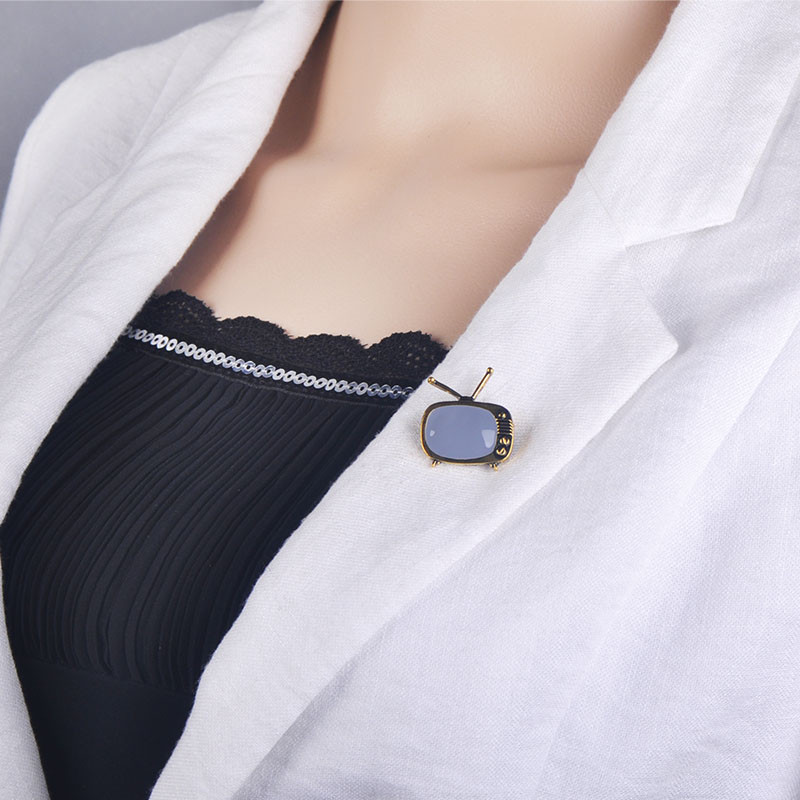 Blucome Classic Vintage TV Televizor în formă de broșă Broșe emailate de culoare aurie Cadou părinți eșarfă guler pulover ace accesorii