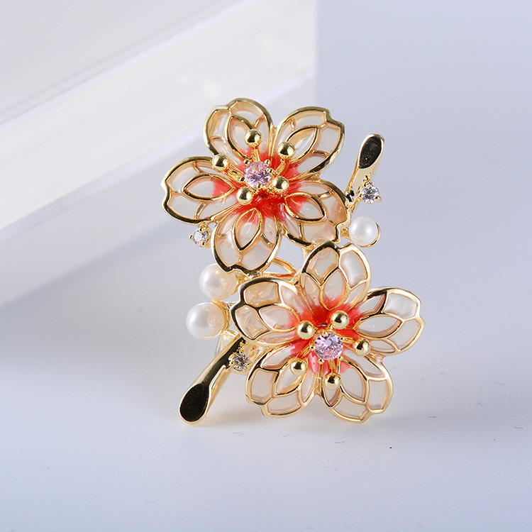 Blucome, flori roșii de prun, nunți, broșe de petrecere pentru femei, marcă rafinată, zircon cubic, broșă din cupru, ace pentru hijab, cadouri