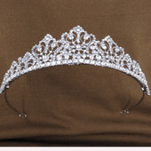 Menyasszonyi Esküvői Korona Hajkiegészítők Strasszkő Tiara Gyermek Születésnapi Party Korona Esküvői Tiara Eljegyzési Kiegészítők Tiara