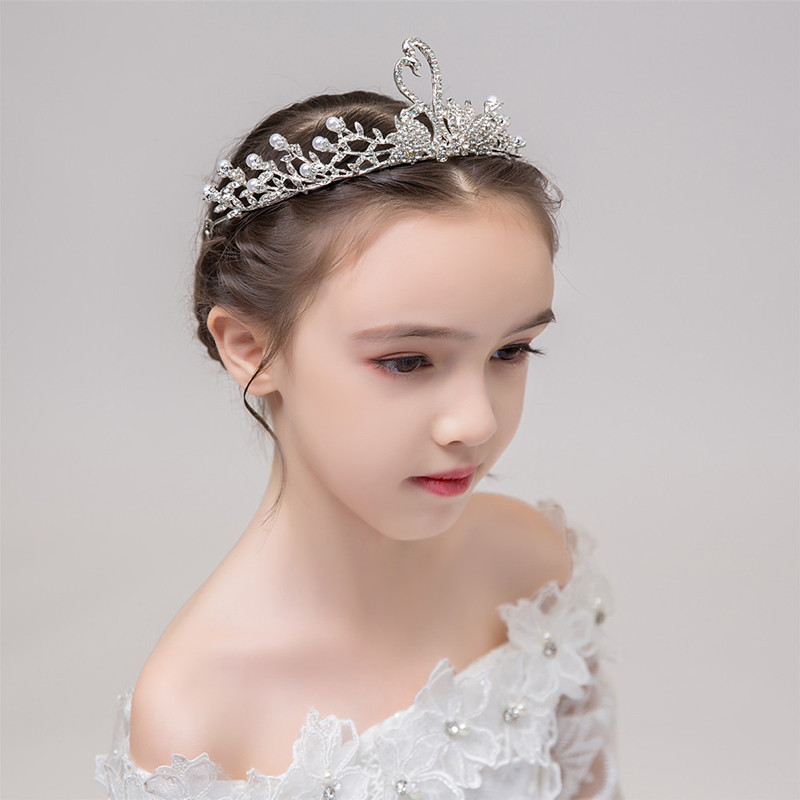 Coroană de prințesă elegantă în formă de lebădă, tiară de perle, ornament de păr cu strasuri, model de nuntă, model de podium de căptușeală lucrată manual