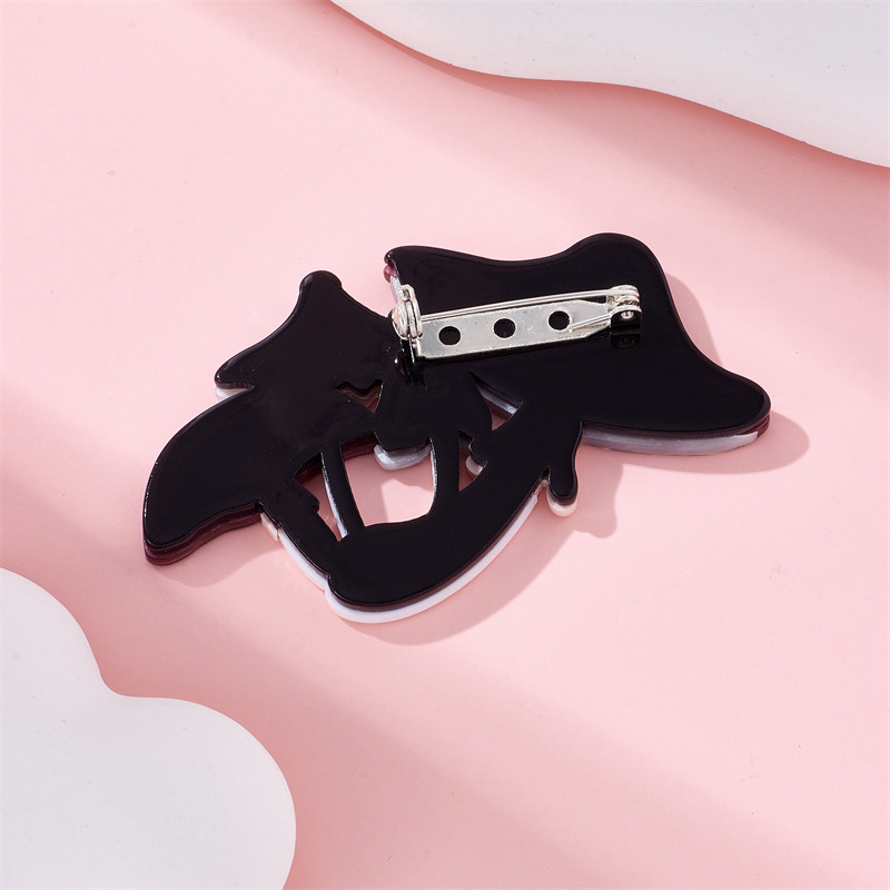 YAOLOGE Broșe acrilice ciuperci pentru femei Unisex New Trend Lovely Food Badge Party Casual Broșă Ace Bijuterii lucrate manual Cadouri