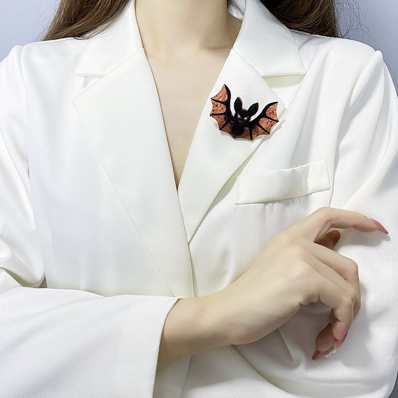 Rankų darbo segtukai pagal užsakymą Helovino šikšnosparnis Ežiukas Sagės Krepšys Atvartas Animacinių filmų Gyvūnų Ženklelis Papuošalai Dovana Vaikų Draugams