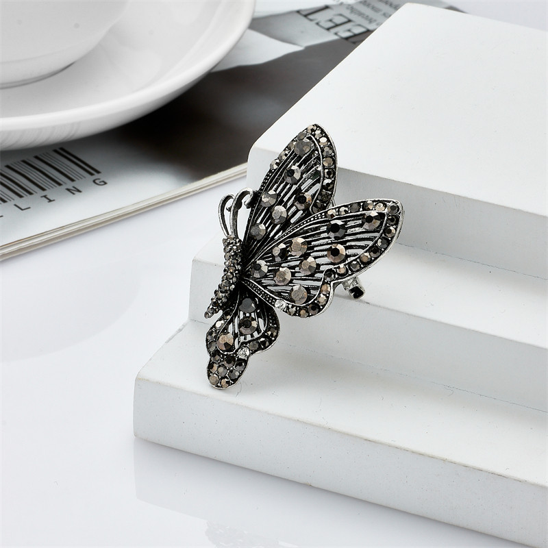 Broșe fluture YAOLOGE pentru femei 2022, broșă din aliaj de zircon, la modă nouă, pentru petrecere, birou, ocazional, insignă, broșă cu rever, ace, cadouri