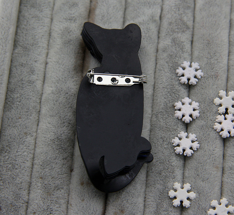 Fish Sheep Lovely Blue Acrilic Pisici Broșe pentru femei Articole din rășină Animal Femeie Broșă și ace Insigne Bijuterii Cadouri de Anul Nou