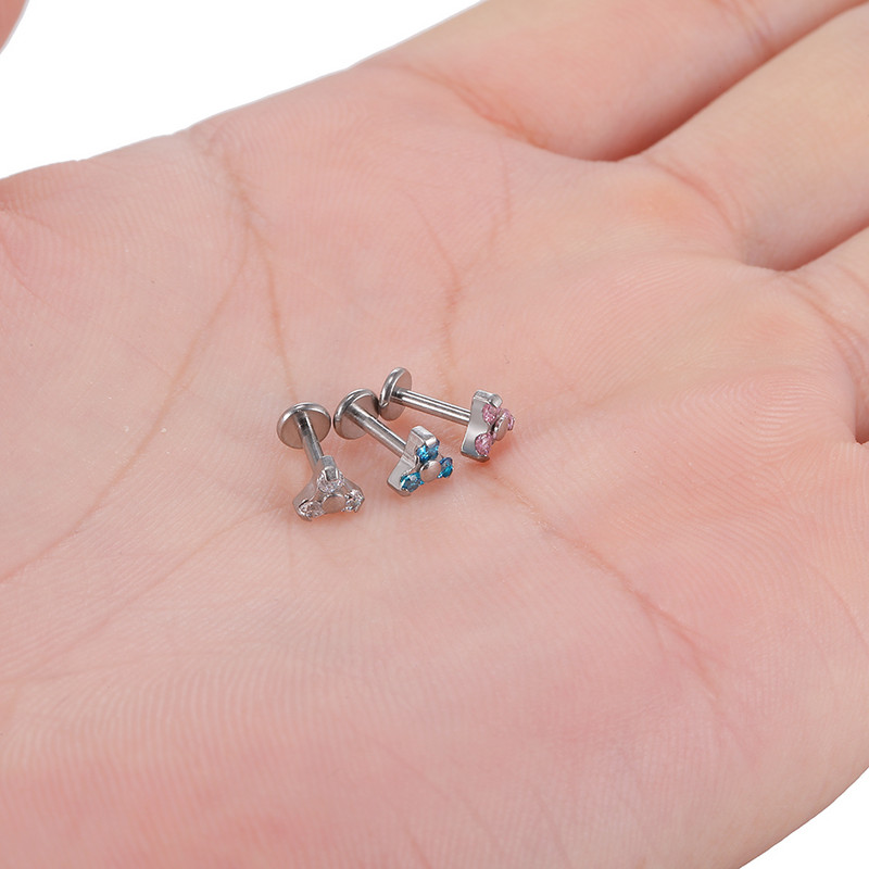 1PC G23 Titanium CZ Gem Labret Monore Lip Bar Piercings Crystal Ear Helix Tragus Hrskavica Stud Piercing Nakit za seksi djevojke 16G