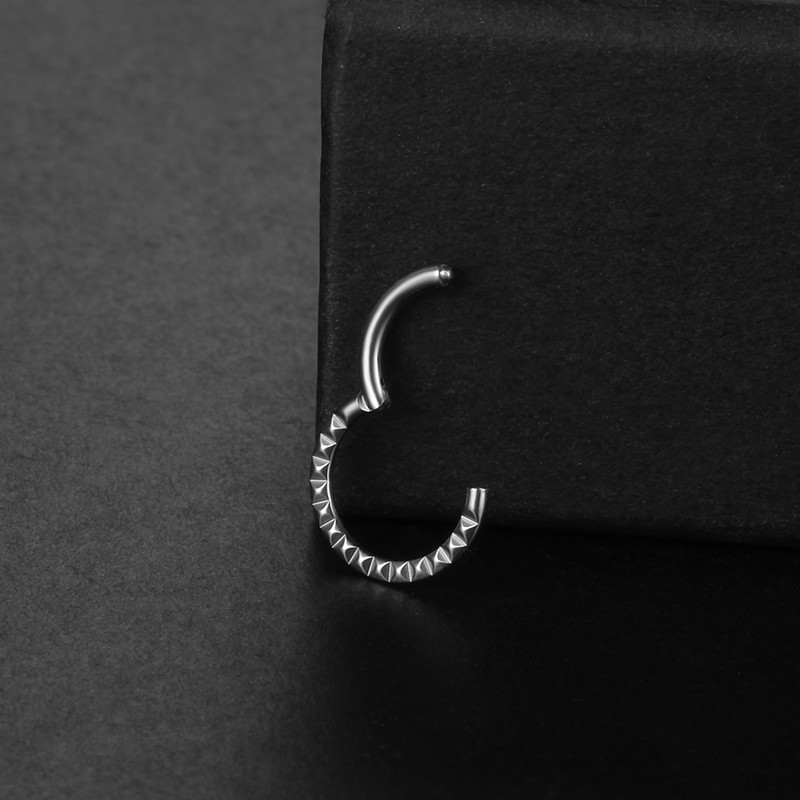 1PC Inele de titan pentru nas CZ Inele de clic pentru septum cu balamale Nariz Piercing Ureche Cartilage Tragus Helix Daith Piercing Buze Nez Opal 16G