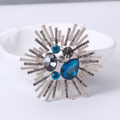 Broșe mari, vintage, de lux, cu flori de cristal, curcubeu, de culoare argintie, broșă din aliaj de plante cu strasuri, ace de petrecere pentru doamnă