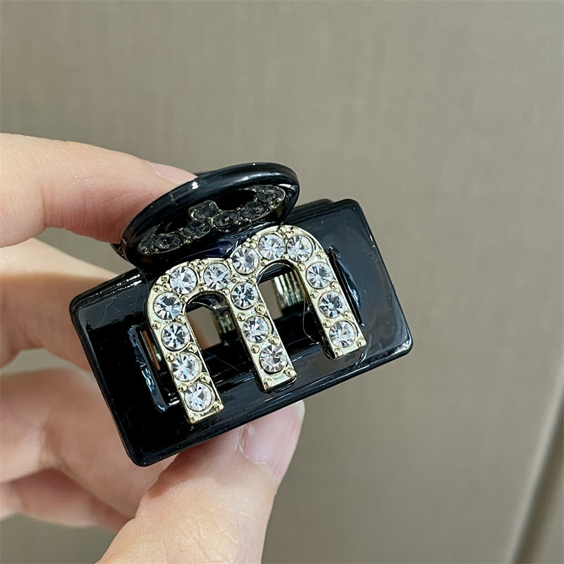 Agrafă pentru coadă de cal pentru fete, 2022, clemă de păr din acrilic, de înaltă calitate, cu strass, litera M, accesorii de păr pentru femei