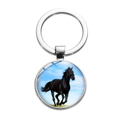 Снимка на кон Ретро пънк ключодържател Див кон Символ на свободата Ключодържател от стъклена сплав Ръчно изработени аксесоари за животни със сребърно покритие