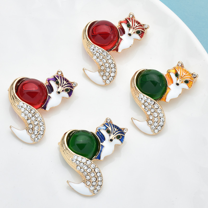 Wuli&baby Broșe noi de vulpe din rășină pentru femei, email în 4 culori, petrecere cu animale minunate, broșă casual, cadouri