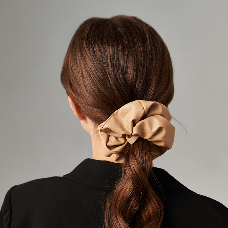 Scrunchies din piele PU de modă Bandă de cauciuc pentru păr solid pentru femei, fete, benzi elastice pentru păr, suport pentru coadă de cal, accesorii de păr la modă