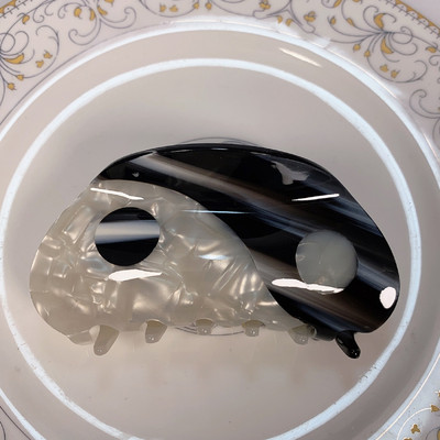 2021 Nou Yin Yang Gheare Acrilic Semicerc Negru Alb Tai Chi Agrafă de păr Agrafă Accesorii pentru păr pentru femei Accesorii pentru păr