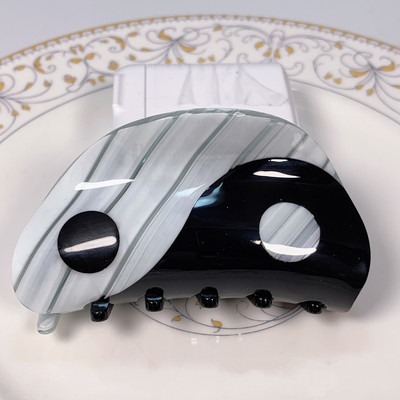 2021 Nou Yin Yang Gheare Acrilic Semicerc Negru Alb Tai Chi Agrafă de păr Agrafă Accesorii pentru păr pentru femei Accesorii pentru păr