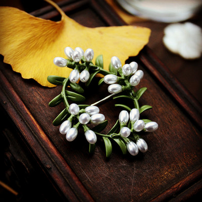 Винтидж брошки с листа от растения за жени Ретро листа Перла Гинко Брошка Игла Корсаж Класически аксесоари за бижута за парти