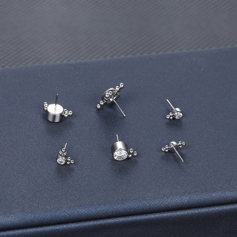 1PC titan CZ capete fără filet Push-in Labret Inele pentru buze Gem Nariz Stud Medusa Piercings Piercing pentru cartilajul urechii Tragus Helix Piercings