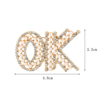 Перлени 2-цветни брошки с букви OK за жени Блестящи думи Букви Офис Ежедневни брошки Игли Подаръци