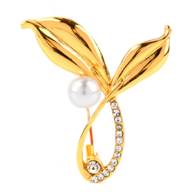 Kalnų krištolinio perlų aukso lapų sagė moterims Prabangaus lydinio augalo lapų biuro sagė vakarėliui Sagė papuošalų dovanos