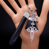 Yoga Lotus privjesak od nehrđajućeg čelika za žene/muškarce Srebrna boja čakra simbol cvijet držač ključeva dodaci budizam nakit