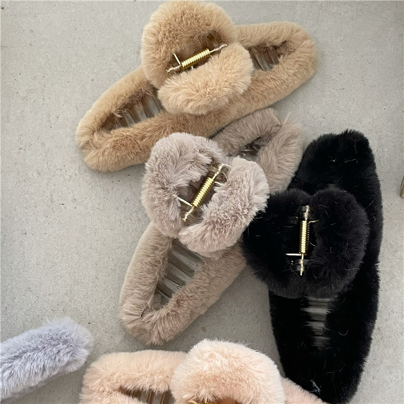 Drăguț gheare de păr din blană artificială Lager dimensiune 13 cm agrafă de păr de pluș iarna 2022 nou la modă, culoare crem, clemă de păr de crab, accesorii de păr pentru femei