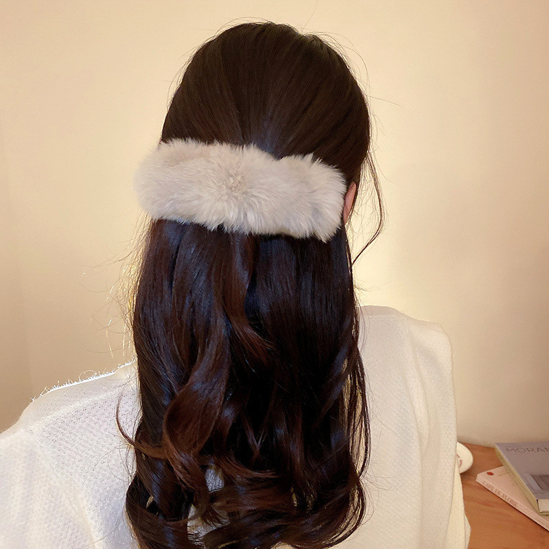 2022 m. žiemos Nauja vientisos spalvos imitacija triušio kailio uodegos segtukas mergaitei Korėjos mados temperamento moterų plaukų aksesuarai