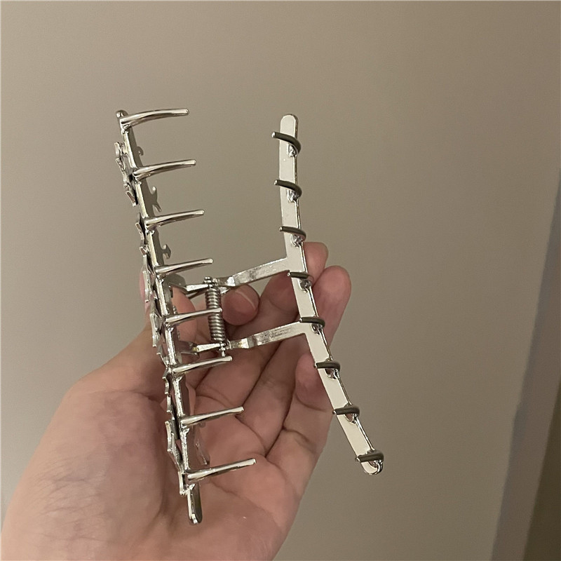 2021 Nou Punk Sanskrit Mâneră de păr din metal Accesorii pentru gheare de păr pentru femei Fete Clip de păr Cadouri de petrecere Accesorii de păr